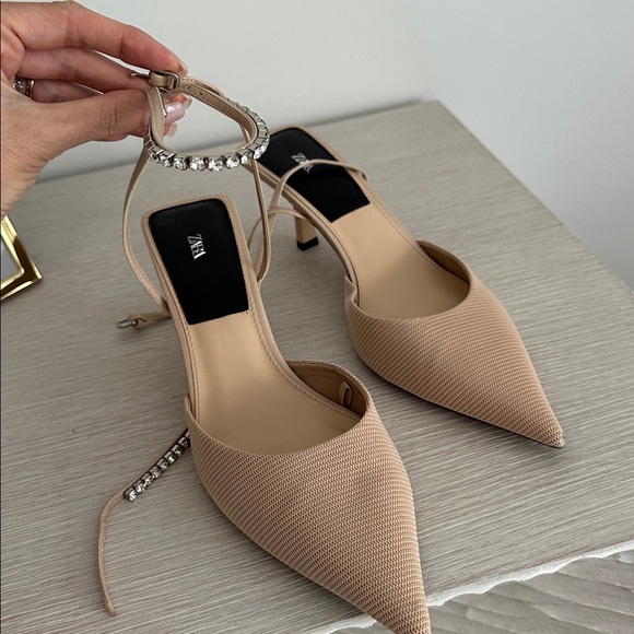 Zara Elegant Tan Women's Heels - Picture 3 of 5
